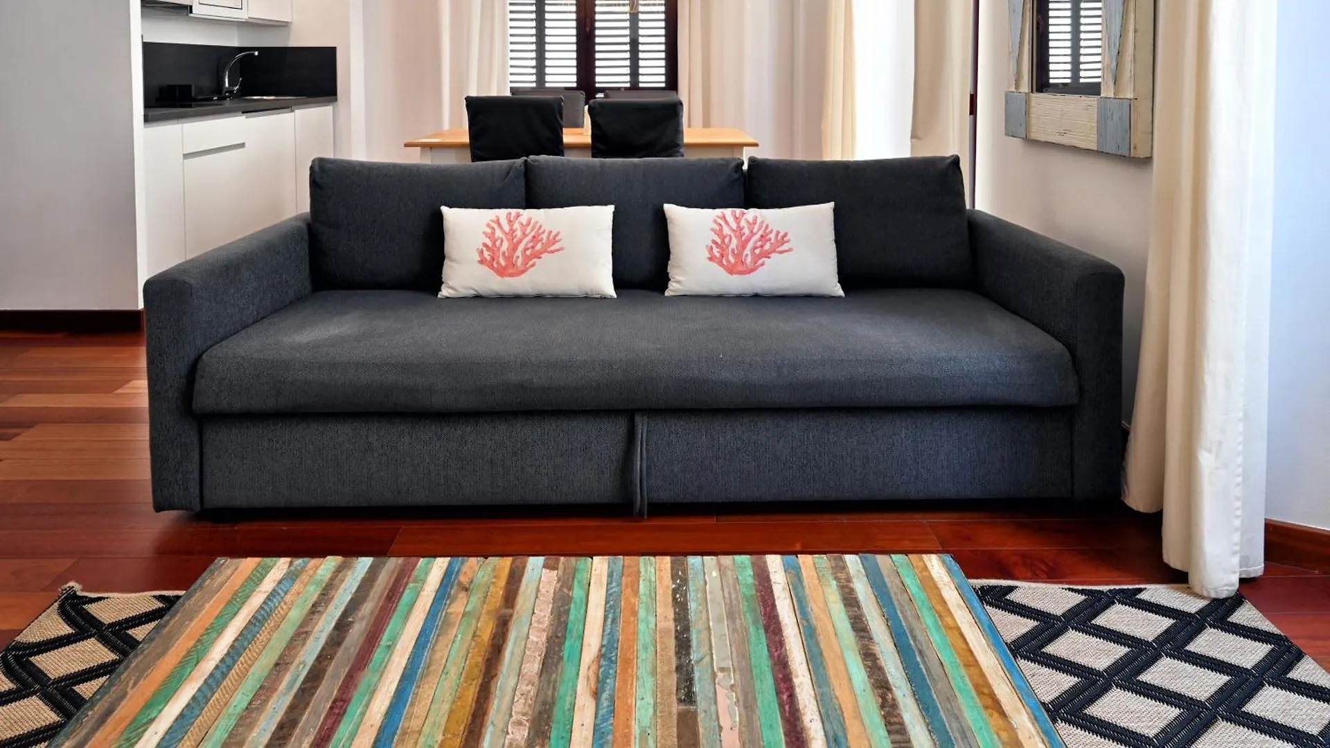 La Casa De La Alameda Apartment Malaga