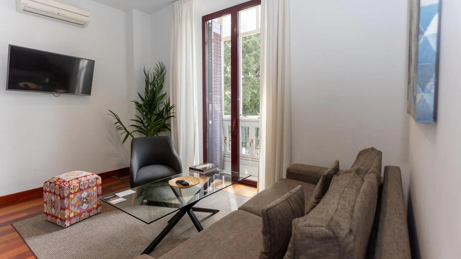 La Casa De La Alameda Apartment Malaga Spain