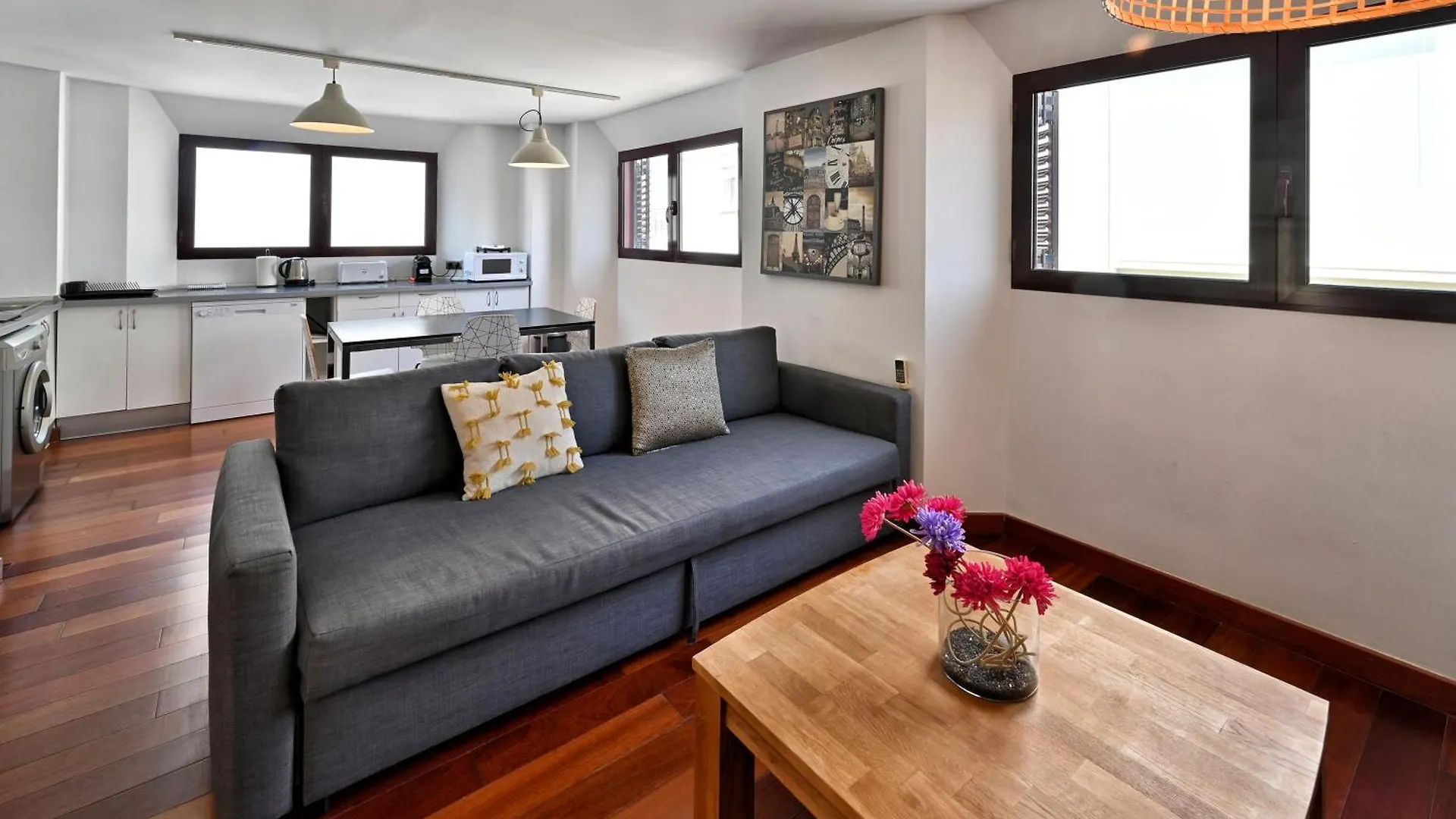 La Casa De La Alameda Apartment Malaga Spain