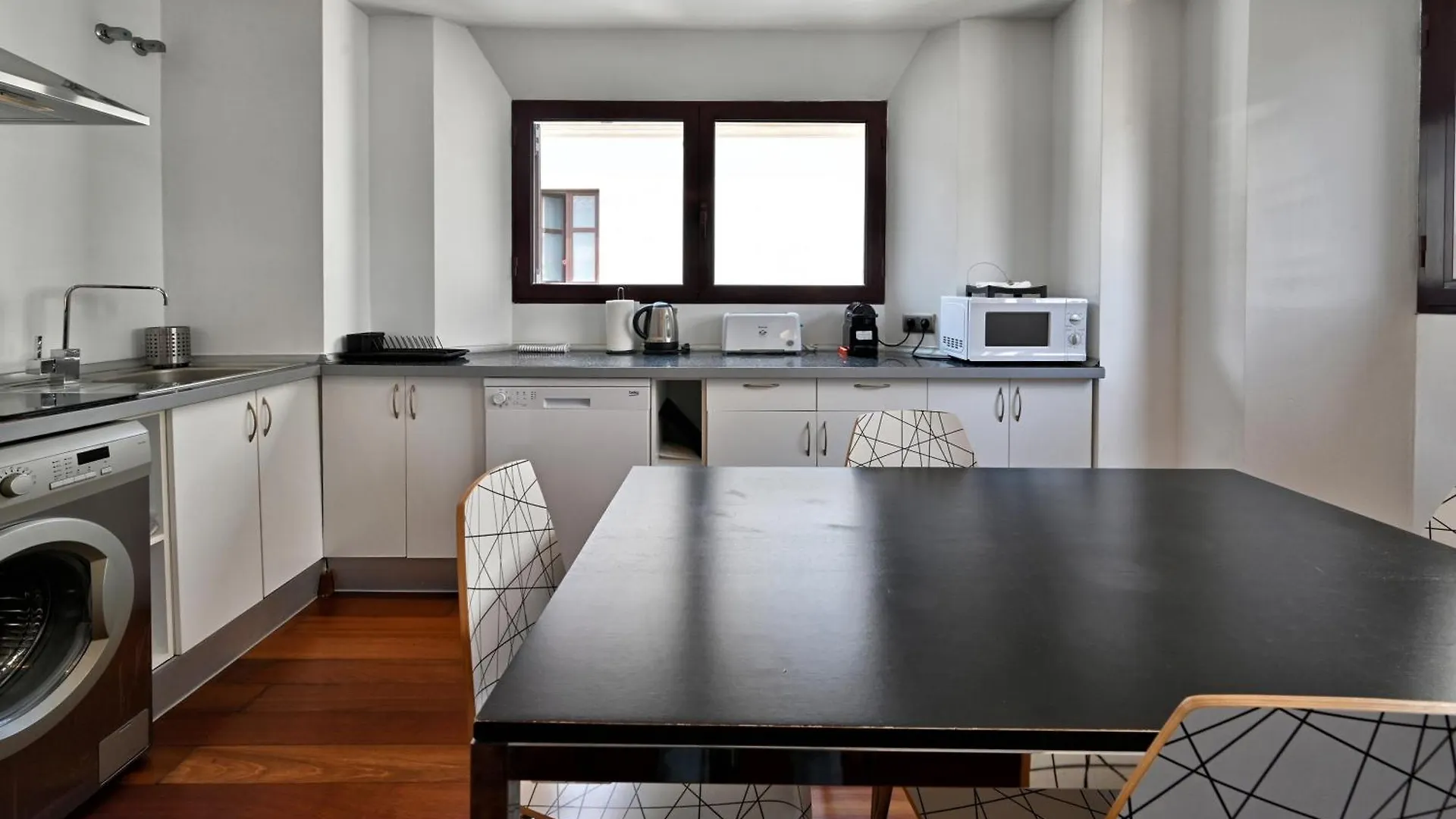 La Casa De La Alameda Apartment Malaga