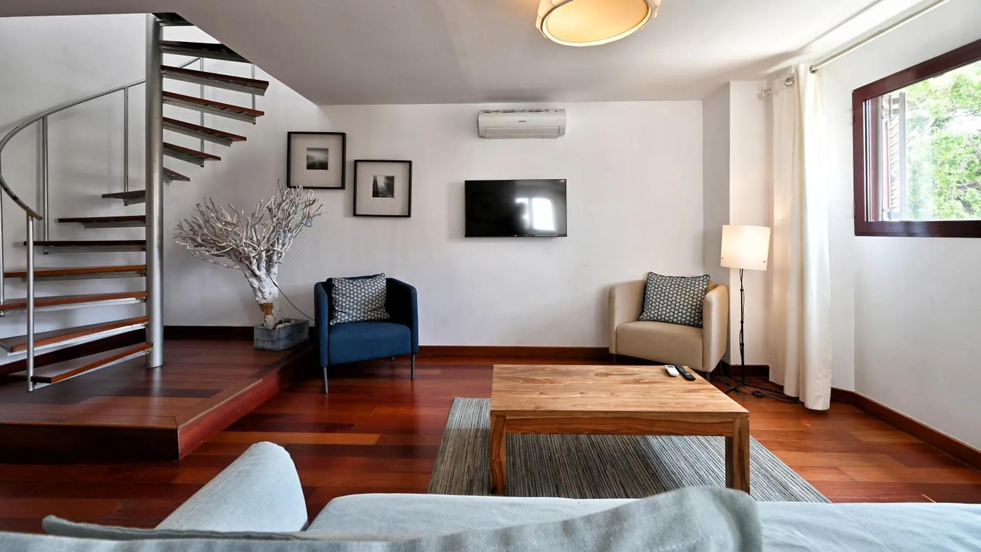 La Casa De La Alameda Apartment Malaga